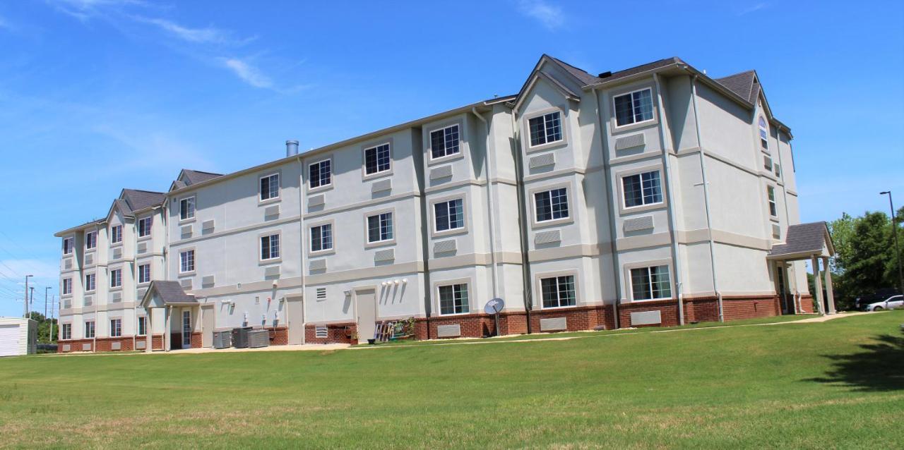 Microtel Inn And Suites Montgomery Exterior foto